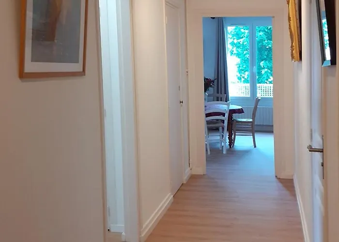 Le Quai De Juillet * Caen